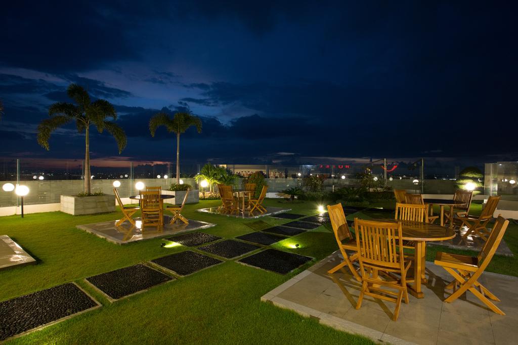 Golden Palace Hotel Lombok Mataram Exteriér fotografie