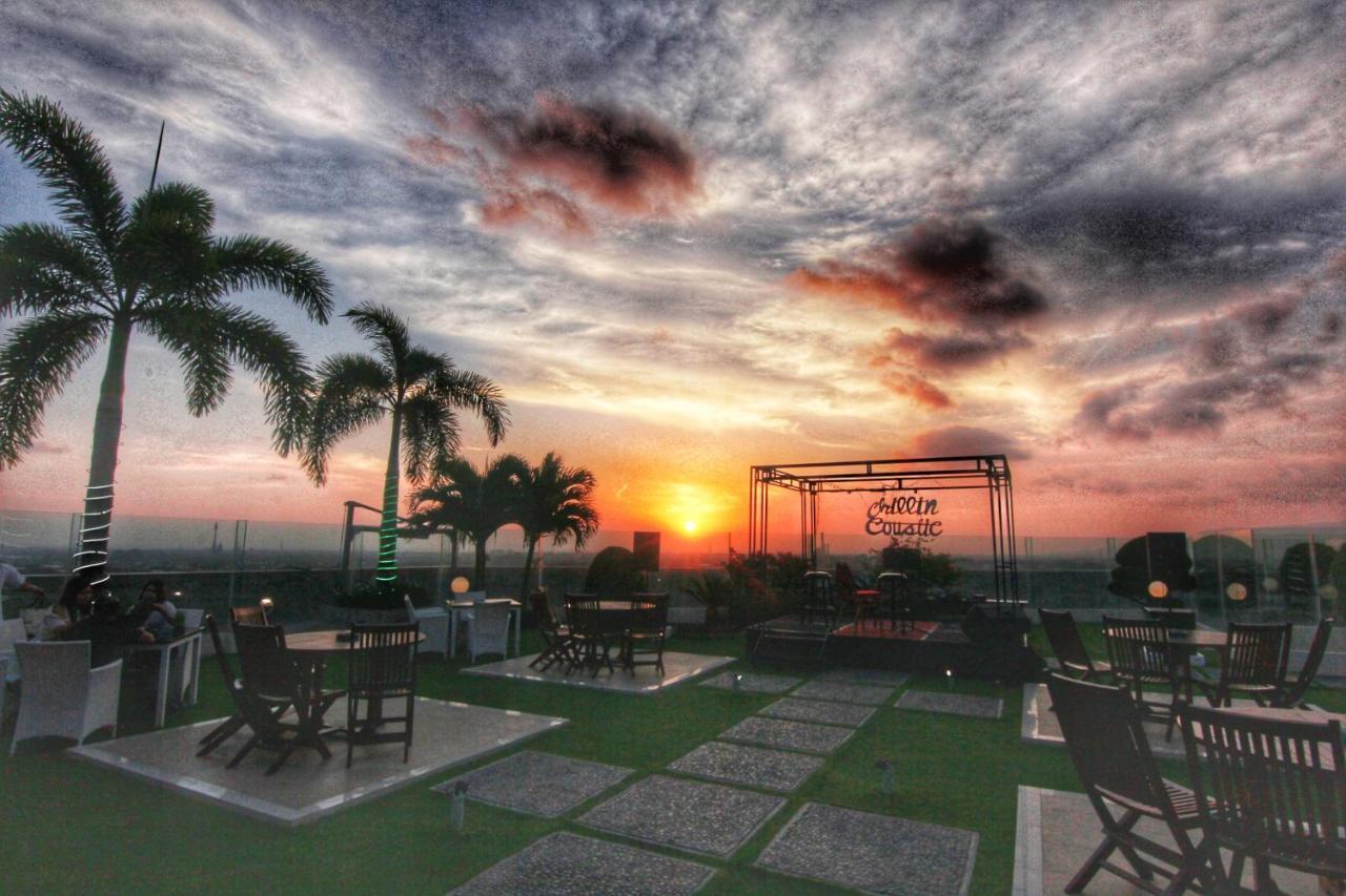 Golden Palace Hotel Lombok Mataram Exteriér fotografie